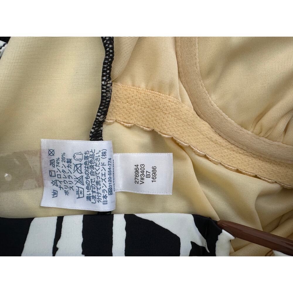 Lands' End Women's Zebra Print One-Piece Swimsuit - Picture 6 of 8